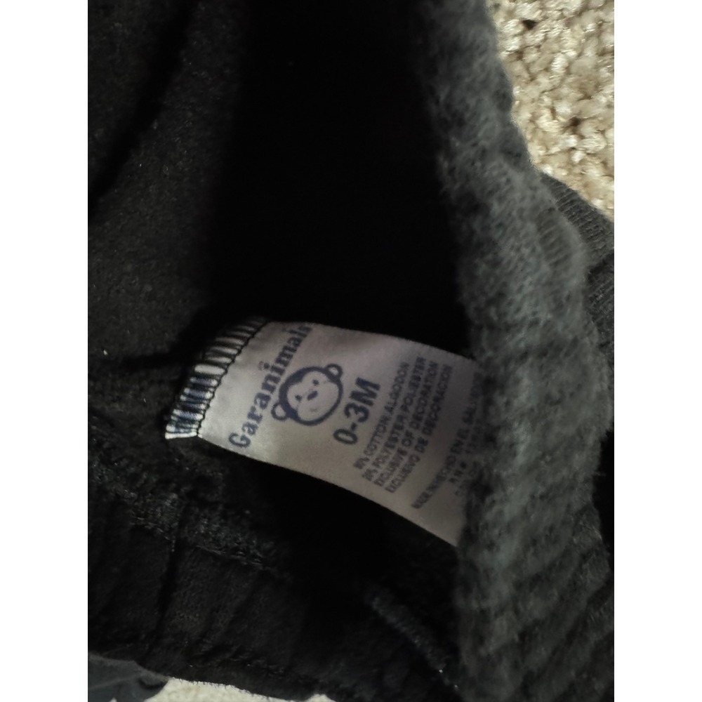 0-3 Month Lot of 4 pants - Picture 8 of 9